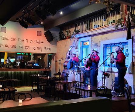 Restaurantes con música en vivo en miami