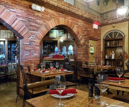Restaurantes españoles con show en Miami