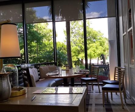 Restaurantes en Orlando con vista al lago