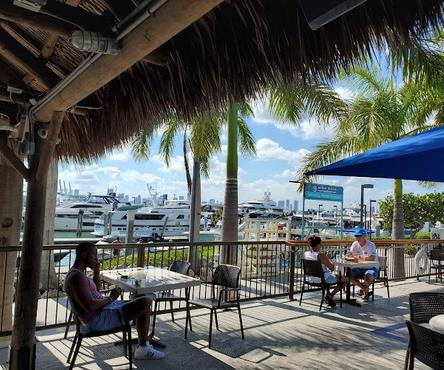 Restaurantes en Miami Beach frente al mar