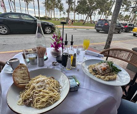 Restaurantes en Miami Beach frente al mar