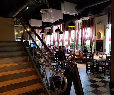 Restaurantes españoles con show en Miami
